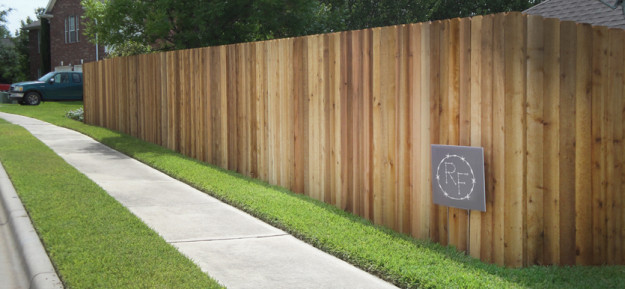 About-Us-fence-and-sign
